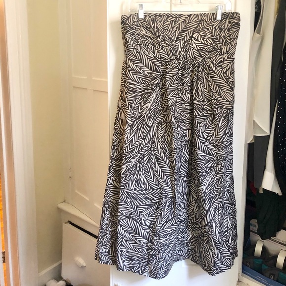 Banana Republic Strapless Dress - Picture 6 of 11